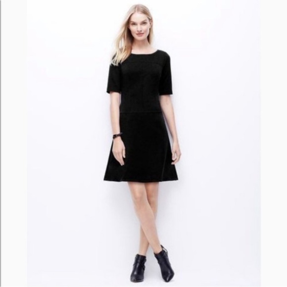 Ann Taylor Ponte Drop Waist Dress Short Sleeve Black size 4